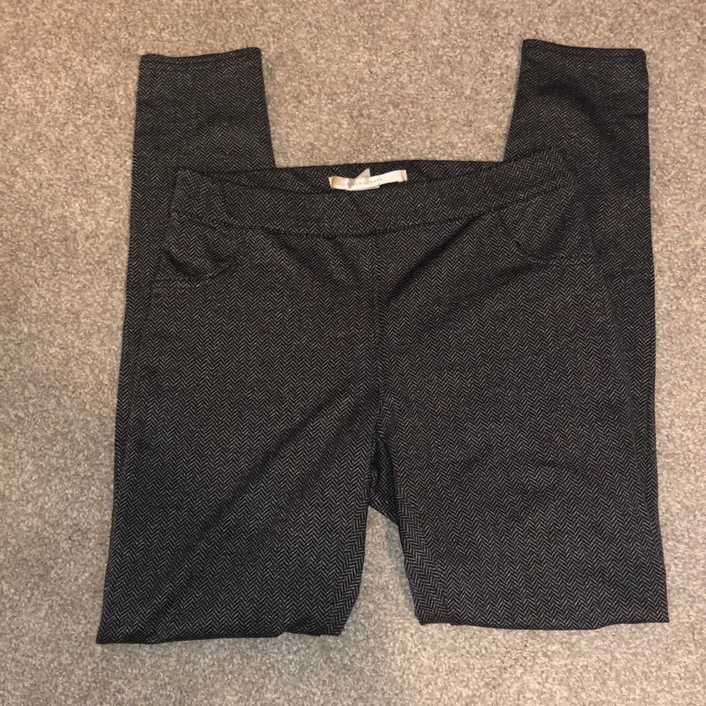 Lauren Conrad - chevron knit legging